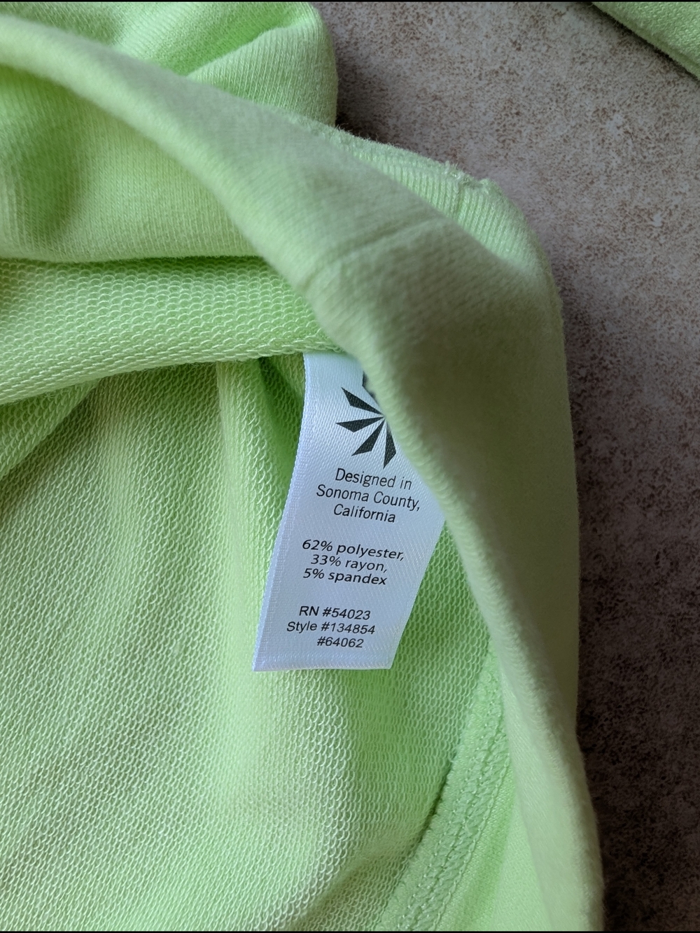 Athleta Neon Lime Green Long Sleeve Pullover Sweatshirt Thumbholes Size M - Picture 4 of 8